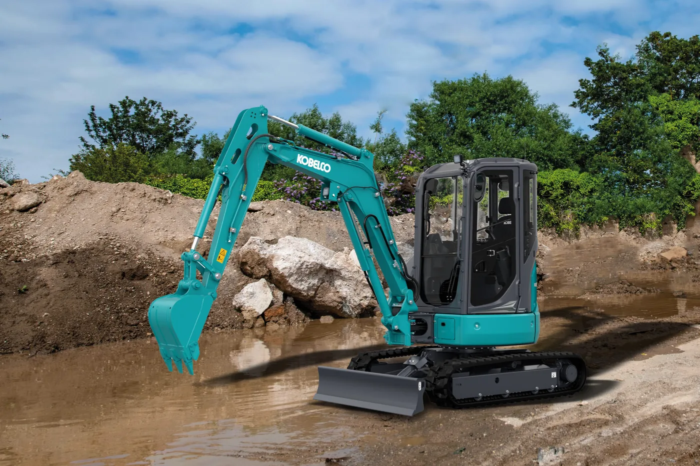2.6T Kobelco excavator working on site